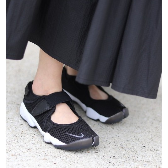 พร้อมส่ง-nike-air-rift-size-24-cm-ของแท้จากญี่ปุ่น