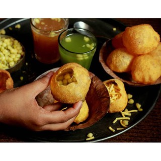 ภาพขนาดย่อของภาพหน้าปกสินค้าPani Puri อาหารทานเล่น * นำเข้าจากประเทศอินเดีย จากร้าน just4unlock บน Shopee