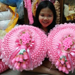 หมอนฟักทอง หมอนมงคล หมอนงานแต่งงาน หมอนรองแขนรับไหว้ หมอนรับไหว้งานแต่ง สีชมพู คู่ละ1600บาท