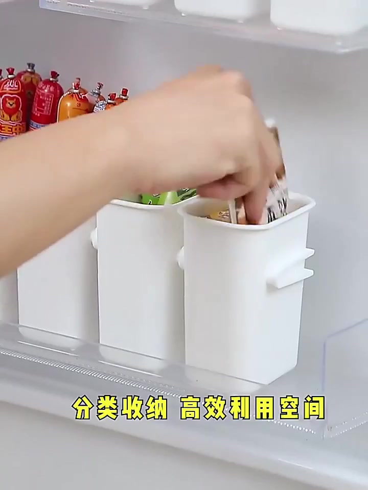 กล่องเก็บอาหาร-ติดด้านข้างประตูตู้เย็น-สามารถรวมหลายชิ้นเข้าด้วยกันได้