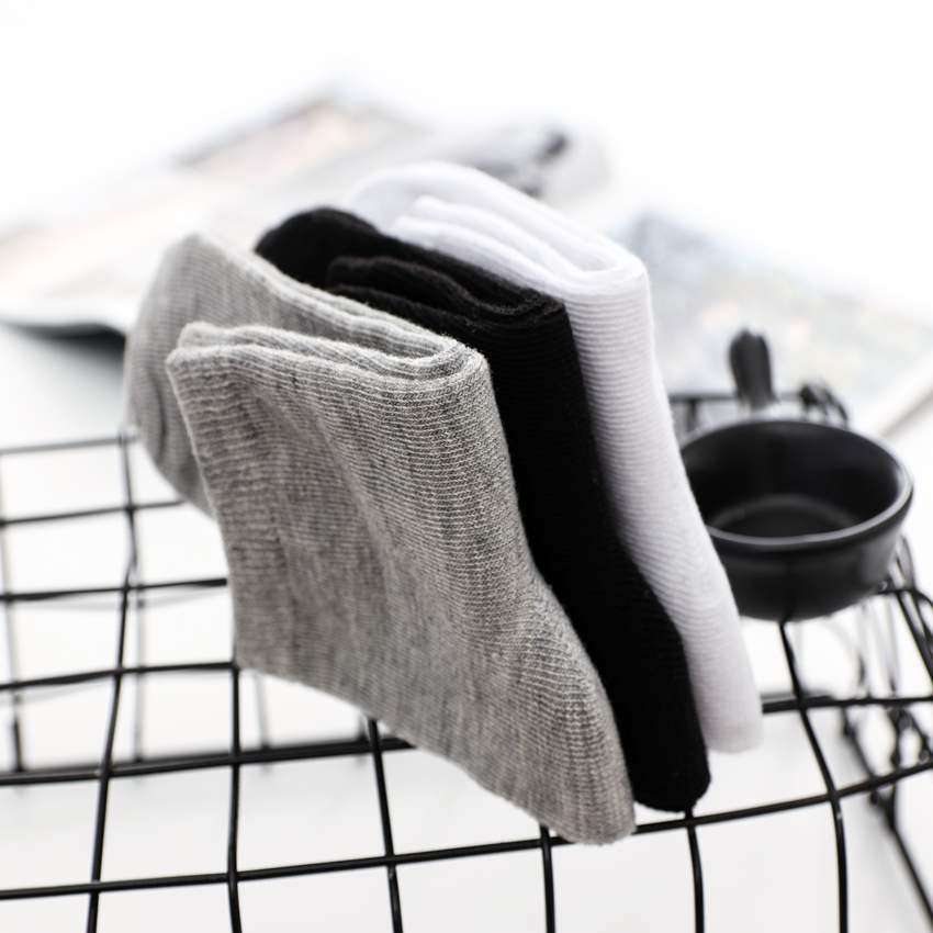 3pairs-socks-mens-cotton-socks-four-seasons-sports-socks-black-and-white-gray-solid-color-business-socks