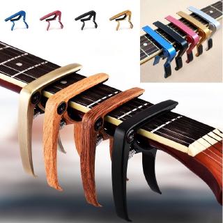 ภาพหน้าปกสินค้าอุปกรณ์ Capo สีเงินสำหรับกีตาร์อะคูสติก / ไฟฟ้า ที่เกี่ยวข้อง