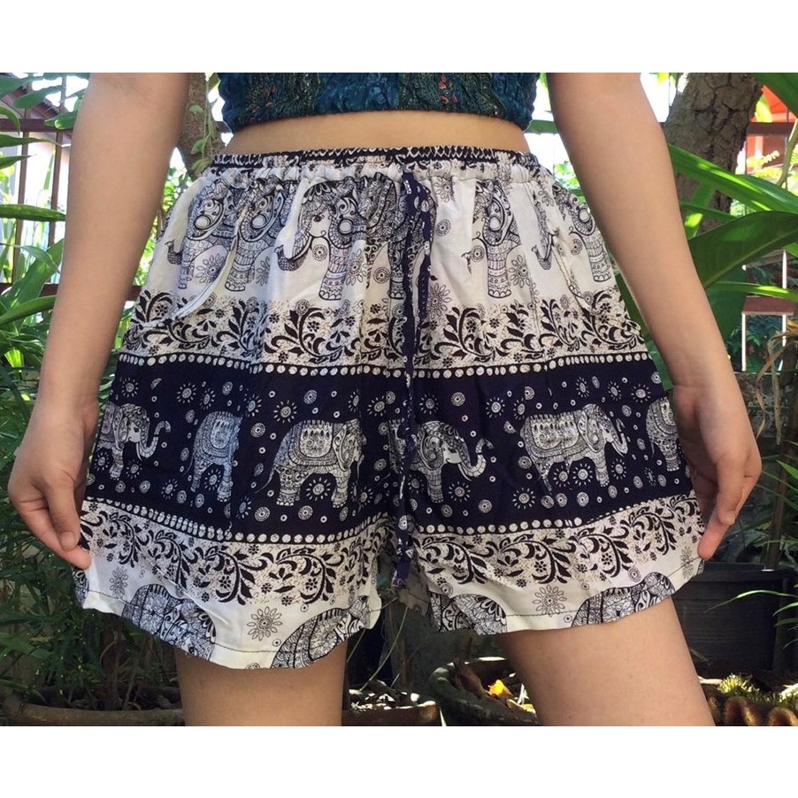 ภาพหน้าปกสินค้าElephant pants Thai pants Shorts Short Pant Elephant pant Elephant short กางเกงขาสั้น กางเกงลายช้าง