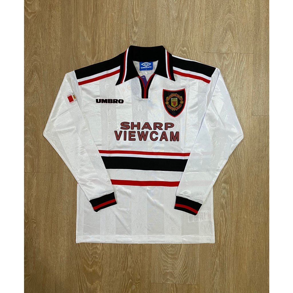 เสื้อย้อนยุค-ทีมแมนยู-เยือน-ขาว-97-99-แขนยาว