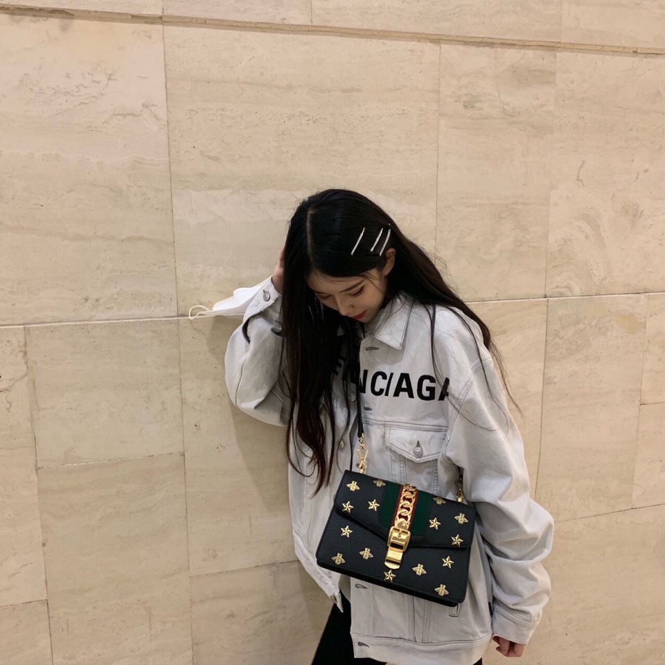 เสื้อยีนส์-balenciaga-unisex-คอลเลคชั่น-2020-limited-edition