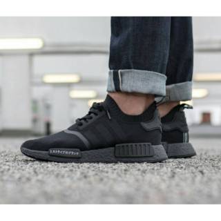 Adidas original nmd r1 pk japan triple black ราคา deals