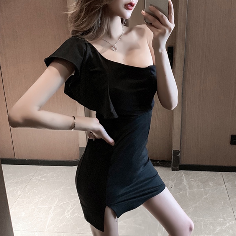 cckoss-off-shoulder-mini-dress-เดรสเปิดไหล-รัดรูป-ใส่งานกลางคืนหรืองานเช้าก็ปัง