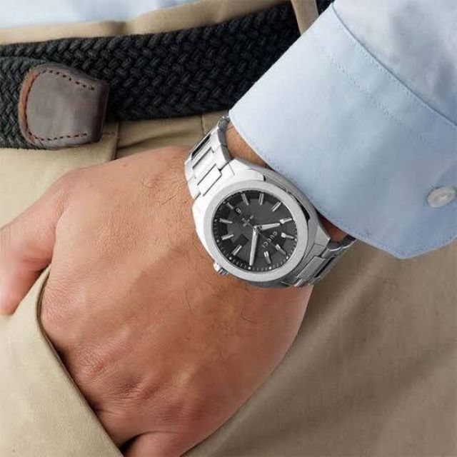 Gucci ya142301 hotsell
