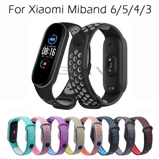 ภาพขนาดย่อของสินค้าสายรัดข้อมือซิลิโคนป้องกันเหงื่อสําหรับ Xiaomi Miband 6 5 4 3