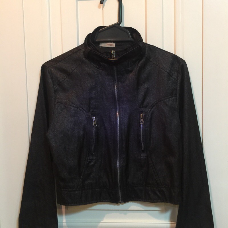 haas-crop-jacket-สีดำ-อก-34-ใส่ได้-3-แบบ