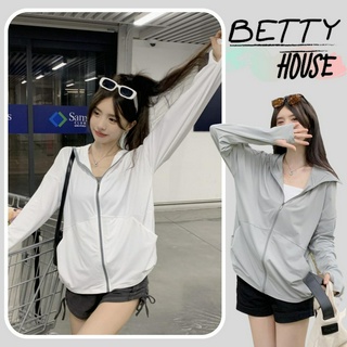 Betty House🎀เสื้อผ้ากันแดด🍉เสื้อผ้าสตรีมีฮู้ดกันแดดผ้าไหมน้ำแข็ง ม่านบังแดด ป้องกันรังสียูวี เสื้อคาร์ดิแกนทรงหลวมและเย็น🌟พร้อมส่ง 💥พร้อมส่งจากกทม มาถึงใน 3-5 วัน