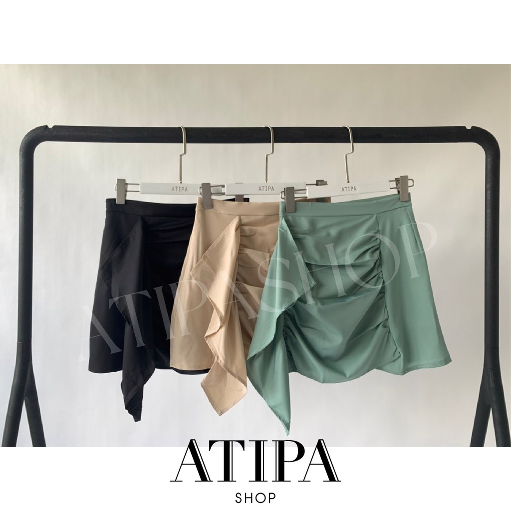 ภาพหน้าปกสินค้าAtipashop - Oblique skirt กระโปรง กระโปรงสั้น ดีเทลน่ารัก ทรงเกาหลี จากร้าน atipashopp บน Shopee
