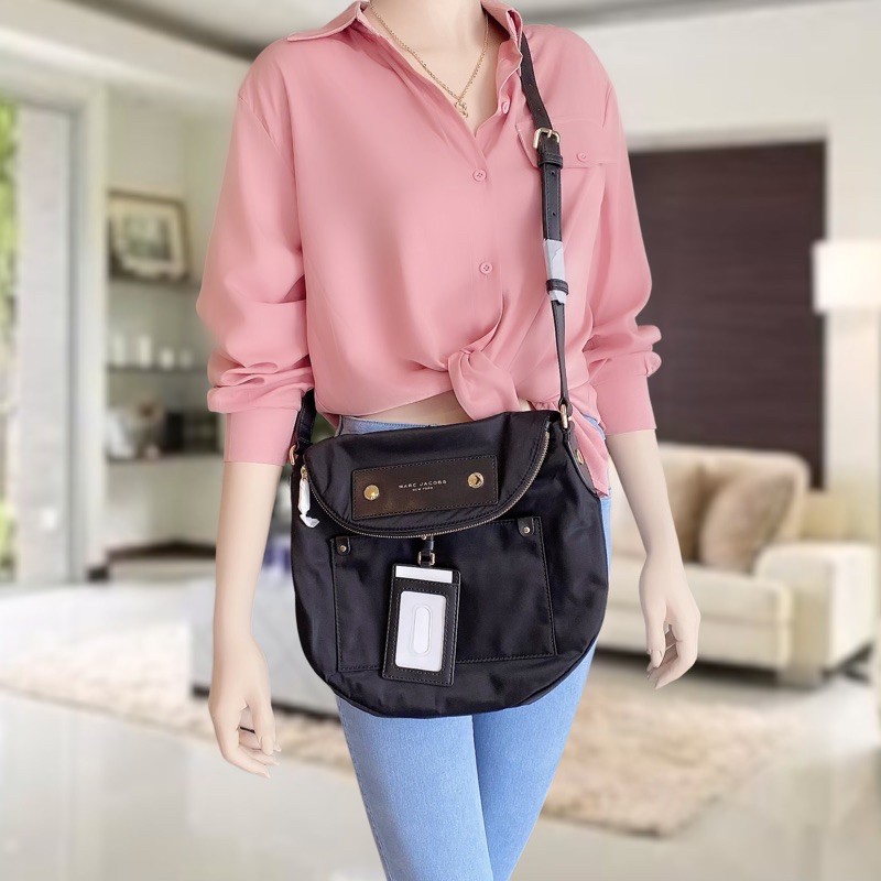 0 100 MAR Pocket Flap Crossbody M0014625