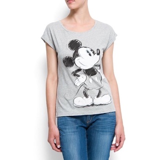 เสื้อยืด DISNEY แท้💯 (size M)