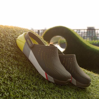 Crocs LiteRide Clog ✨(สีใหม่ เขียว/เหลือง ขายดี)✨สีใหม่พร้อมส่ง!! รองเท้าแตะ รองเท้ารัดส้น ชาย หญิง รองเท้าทรงหัวโต