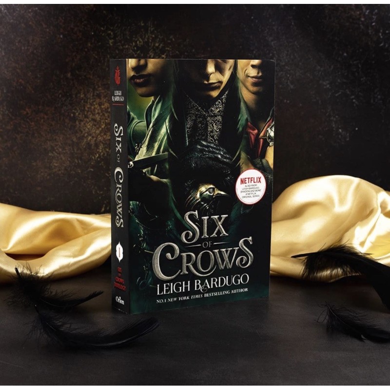 หนังสือภาษาอังกฤษ-six-of-crows-by-leigh-bardugo-tv-tie-in-netflix-edition-พร้อมส่ง