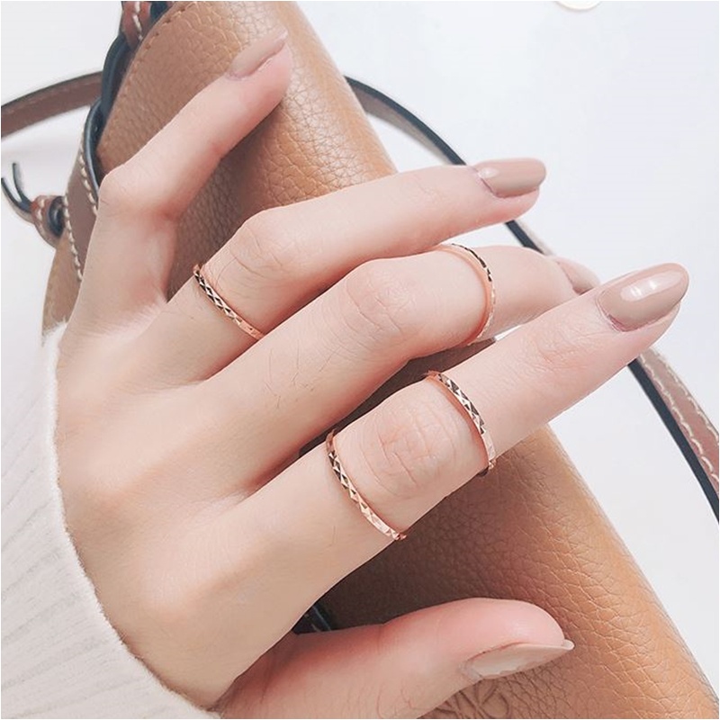 s925-chicy-ring-แหวนเงินแท้-แบบเรียบง่าย-ใส่สบาย-เป็นมิตรกับผิว