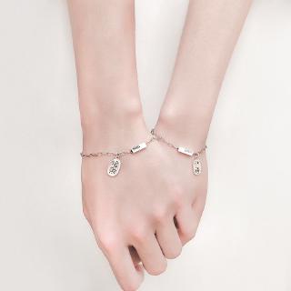 ภาพหน้าปกสินค้า(s925 sterling silver สร้อยข้อมือคู่รักของขวัญวันวาเลนไทน์ ที่เกี่ยวข้อง