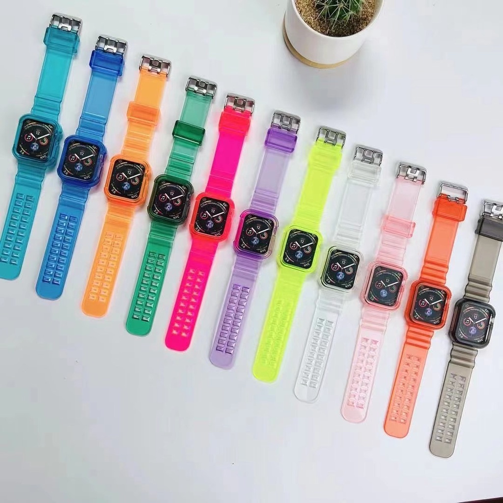 ภาพหน้าปกสินค้าสายนาฬิกาข้อมือ ซิลิโคนนิ่ม แบบใส สําหรับ compatible for apple watch Series 7 6 5 4 3 2 1 38 40 42 44 41 45มม. จากร้าน scoodi.th บน Shopee