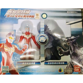 Bandai Set of 2 Ultraman Action Figures #3 #อุลตร้าแมน