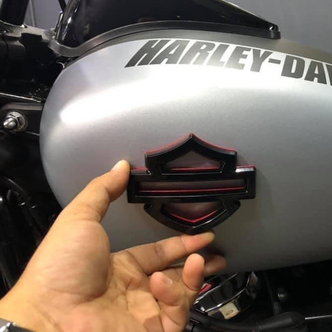 logo-harley-cvo-style-วัสดุอลูมิเนียม-สีดำแบล็คกาวด์ส้ม-สวยมาก