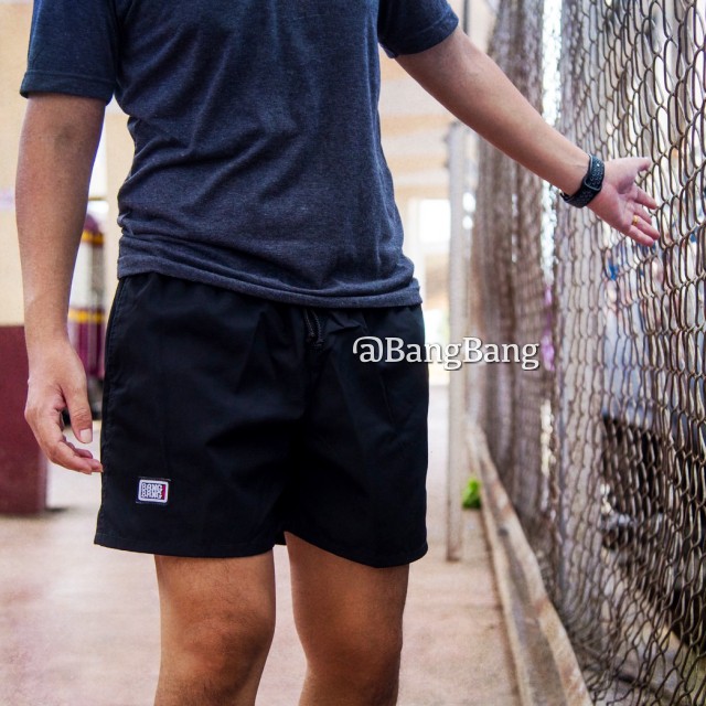 ภาพหน้าปกสินค้าBANG BANG กางเกงแบงแบงของแท้ รุ่นใหม่ สีดำ กางเกงขาสั้น เอวยางยืด