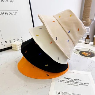 ภาพขนาดย่อของสินค้าหมวกบักเก็ตน่ารักๆ พร้อมส่งมีหลายสี เป็นผ้าฝ้าย D-008