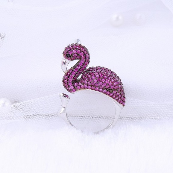 miss-earring-flamingo-ring