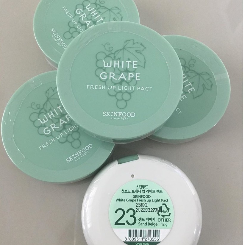 แป้งองุ่น-3เฉด-skinfood-white-grape-fresh-light-pact-12g