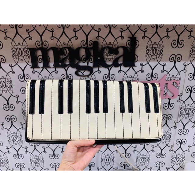 Kate spade hot sale piano clutch