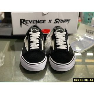 เท้าผ้าใบ Vans(Revengex storm)