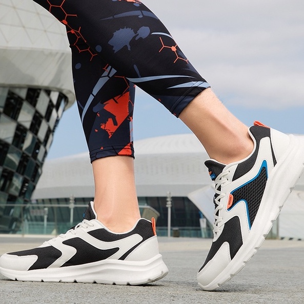 【xtep】easy run | รองเท้าวิ่งลําลอง ระบายอากาศ น้ําหนักเบา ทนต่อการเสียดสี สําหรับผู้ชาย — รองเท้ากีฬา แบรนด์ Xtep ของแท้ 100% เช็คราคาจาก Shopee Lazada thumbnail 4