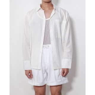 ภาพหน้าปกสินค้า(LIMITED) Oxford Relaxed Shirt in White | เสื้อเชิ้ตแขนยาว ผ้า Oxford ผ่าข้าง ทรงหลวม สีขาว ที่เกี่ยวข้อง