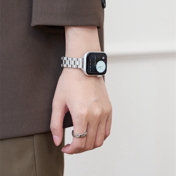 ภาพหน้าปกสินค้าสายนาฬิกาข้อมือ สเตนเลส โลหะ สําหรับ Iwatch Series 7 SE 6 5 4 3 2 Compatible With สายนาฬิกา Apple 41 มม. 45 มม. 40 มม. 44 มม. จากร้าน shines.th บน Shopee