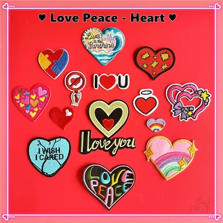 ♥ แผ่นแพทช์เหล็ก รูปหัวใจ เพื่อความสงบสุข ♥ แผ่นแพทช์รีดติดเสื้อ รูปดาว สีรุ้ง DIY 1 ชิ้น