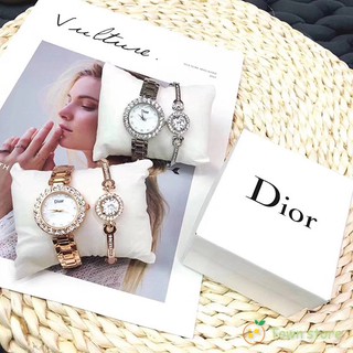 ภาพหน้าปกสินค้า♡♥♡ นาฬิกาข้อมือควอทซ์ประดับ Zircon สำหรับผู้หญิง ที่เกี่ยวข้อง