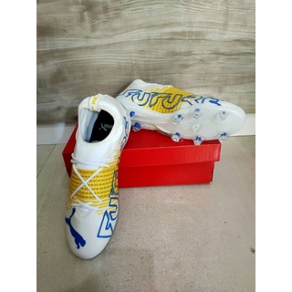ภาพขนาดย่อของภาพหน้าปกสินค้าPuma fuma FUTURE รองเท้าฟุตบอล PUMA รองเท้าฟุตบอล จากร้าน arssport132c.th บน Shopee