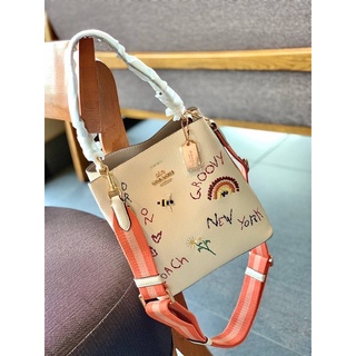 COACH TOWN BUCKET BAG WITH DIARY EMBROIDERY ((C8282)