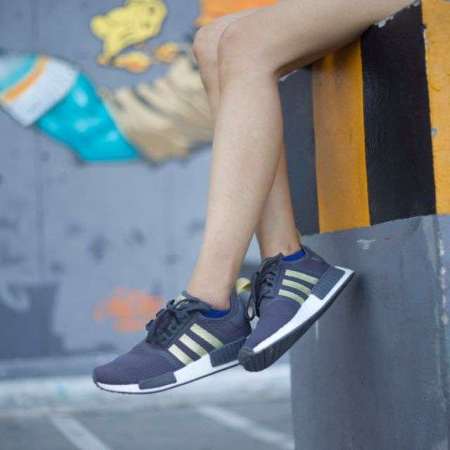 Adidas NMD R1 (B37651) สีเทา แถบ สีทอง | Shopee Thailand