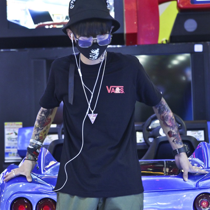 vans-piuvey-เสื้อยืดแขนสั้น-ทรงหลวม-แฟชั่นฤดูใบไม้ผลิ-และฤดูร้อน-สําหรับผู้ชาย
