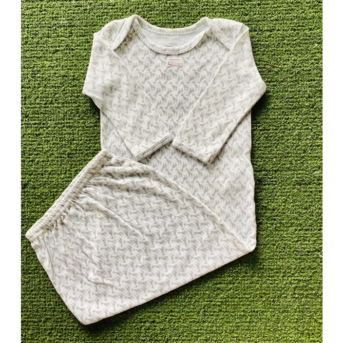 carter's baby sleep gown บอดี้สูทเด็กแบบถุงนอน แขนยาว (มือสอง) Shopee