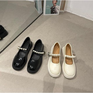 ภาพหน้าปกสินค้า(พร้อมส่ง)🍂เวอร์ชั่นเกาหลีของรองเท้าหนังสีดำใหม่รองเท้าผู้หญิง, รองเท้าแมรี่เจนอังกฤษและสไตล์ญี่ปุ่น, รองเท้าทำงานรองเท ซึ่งคุณอาจชอบราคาและรีวิวของสินค้านี้