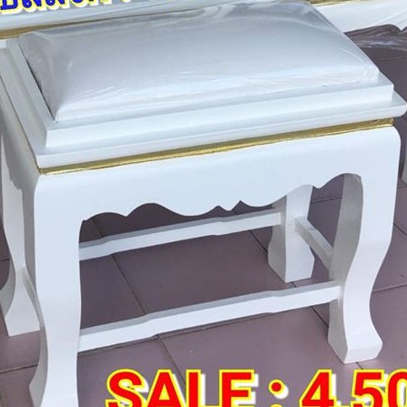 ภาพสินค้า: โต๊ะกราบ สีขาวขอบทอง ไม้ทุเรียน จากร้าน dhammabanlang บน Shopee ภาพที่ 6