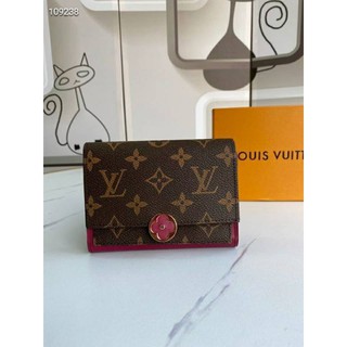 กระเป๋า​สตางค์​ Louis​ Vuitton