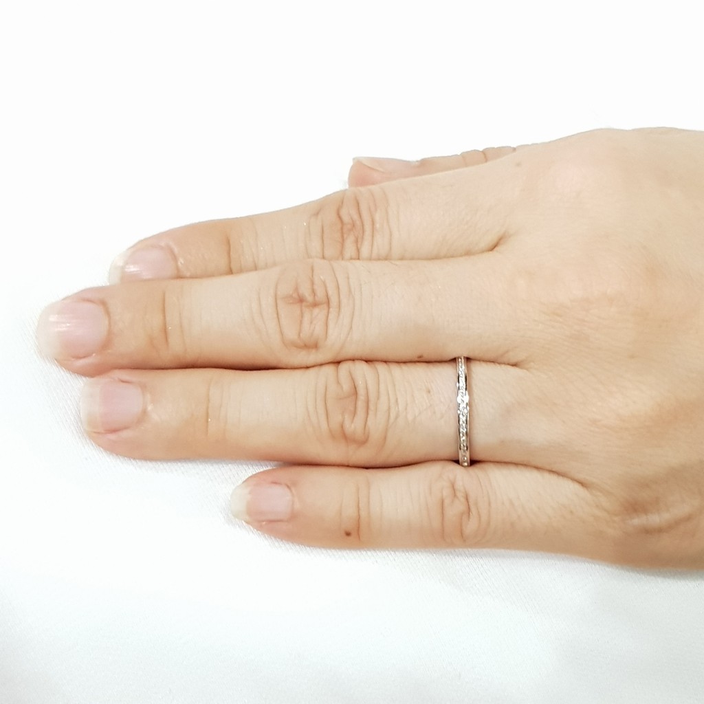 ภาพสินค้าMemorine Jewelry แหวนเงินแท้ 925 ฝังเพชรสวิส (CZ) : ONLR125 จากร้าน memorine_jewelry บน Shopee ภาพที่ 4