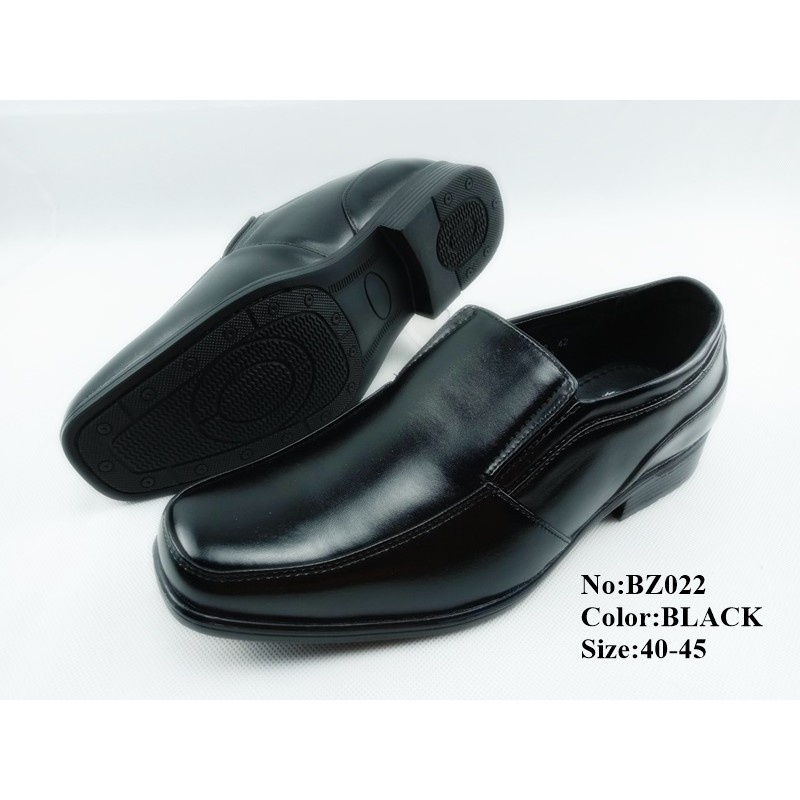 ภาพหน้าปกสินค้ารองเท้าหนัง รองเท้าทำงาน รองเท้าผู้ชาย รองเท้าคัดชู CSB รองเท้าคัทชูชาย CSB รุ่น BZ022 (สีดำ) 39-45