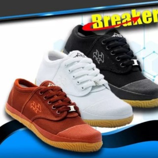 ภาพหน้าปกสินค้ารองเท้าผ้าใบฟุตซอลนักเรียน รองเท้าผ้าใบฟุตซอลนักเรียน รองเท้านักเรียนพละ Breaker รุ่นใหม่ล่าสุด รุ่น BK-4 ที่เกี่ยวข้อง