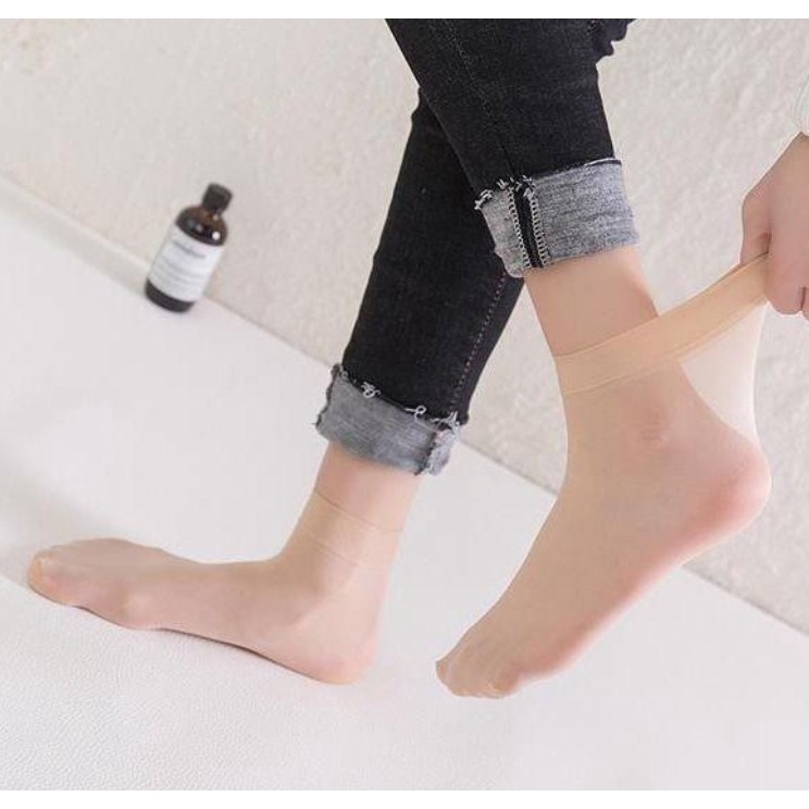 ถุงน่อง-ถุงเท้าแบบสั้น-สัมผัสนุ่มดุจใยไหม-เนื้อละเอียด-ยืดหยุ่น
