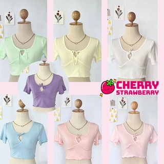 เสื้อแฟชั่นเสื้อครอปใส่เที่ยวใส่อยู่บ้านสีเรียบง่าย เสื้อวินเทจแขนสั้นเว้าอกเล็กน้อยน่ารักๆ ราคาสุดปังพร้อมจัดส่ง