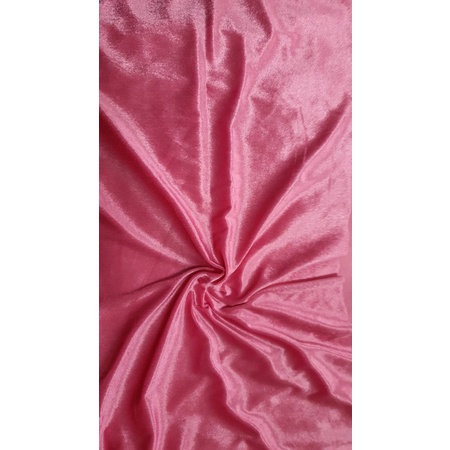 ผ้ากำมะหยี่สี-hot-pink-สีชมพูกลีบบัว-ขนาด-150-100-เซน-ผ้ากำมะหยี่-ผ้าสวย-ผ้า-พร็อบ-พร็อบถ่ายรูป-พร็อบถ่ายสินค้า-ฉาก